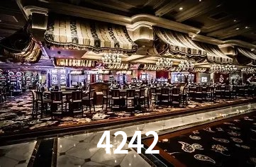 Descubra o Mundo do Cassino Online com 4242